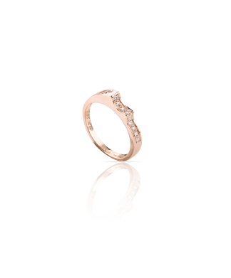 Jo ring with diamonds and 18k rose gold. Silvia Kelly jewelry, Lake Como