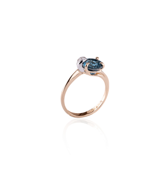 London Petit blue topaz in 18k rose and white gold, diamonds, straight Silvia Kelly jewelry, Lake Como